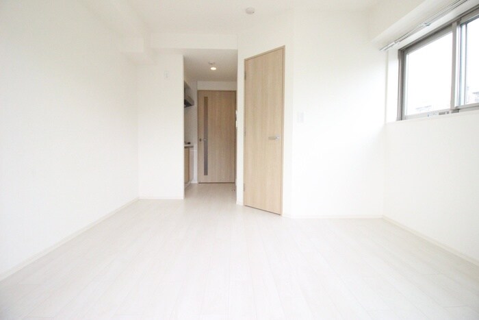 物件内観写真10　(内観写真)