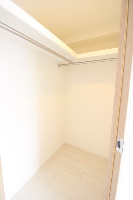 物件内観写真11　(収納)