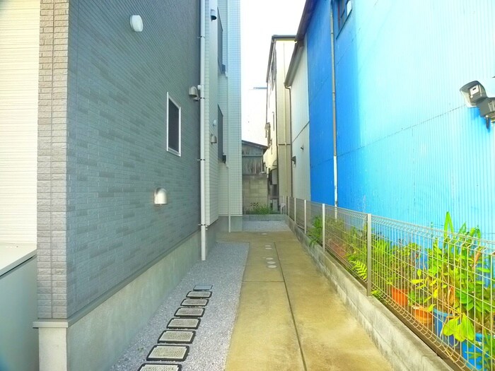 物件外観写真5　(外観写真)