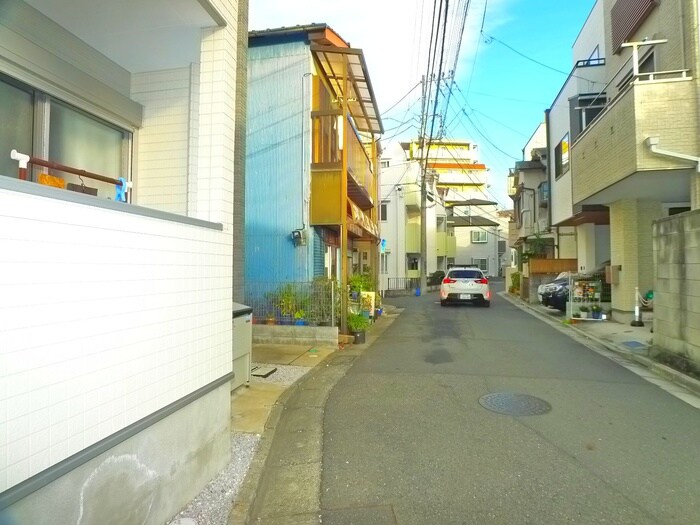 物件外観写真6　(周辺環境)