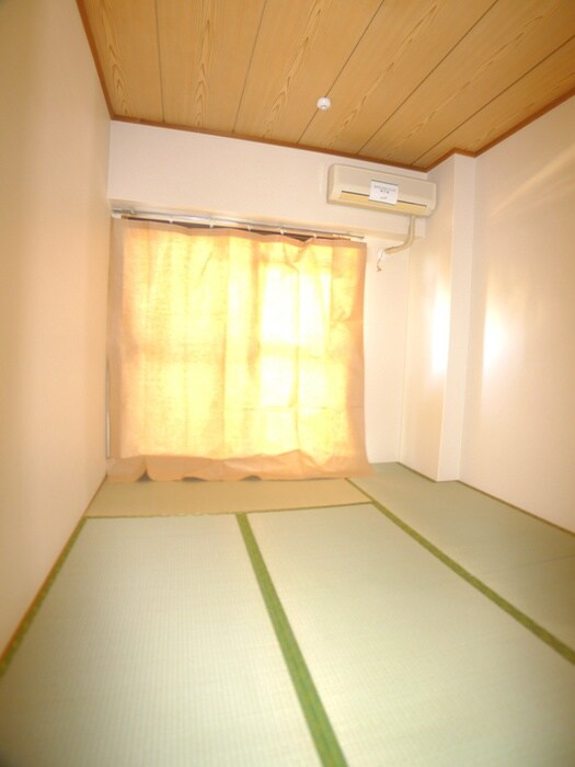 物件内観写真16　(居室)