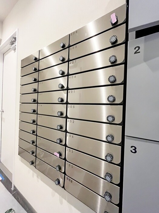 物件外観写真4　(建物設備)