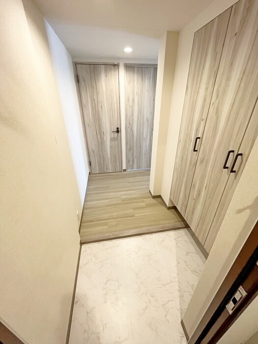 物件内観写真14　(廊下)