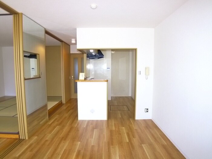 物件内観写真9　(内観写真)