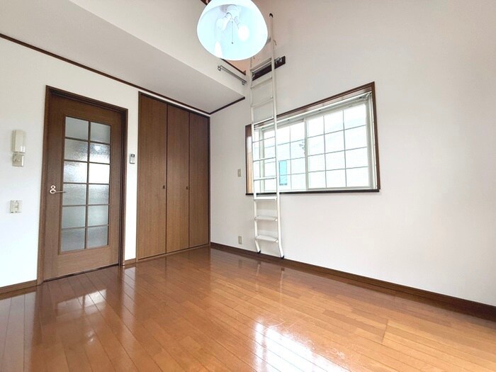 物件内観写真7　(居室)