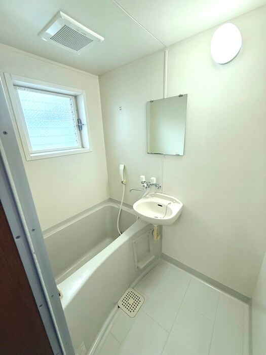 物件内観写真11　(バス／シャワールーム等)