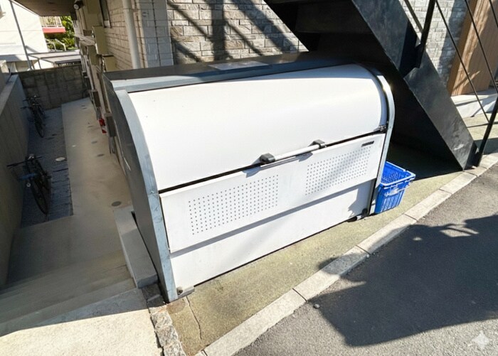 物件外観写真6　(建物設備)