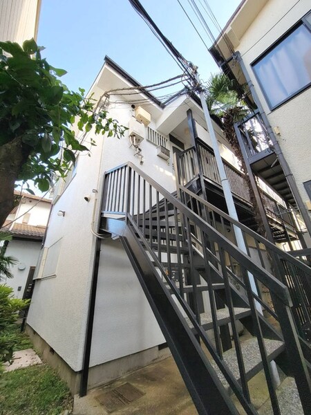 ラメ－ル用賀Ｃ外観写真