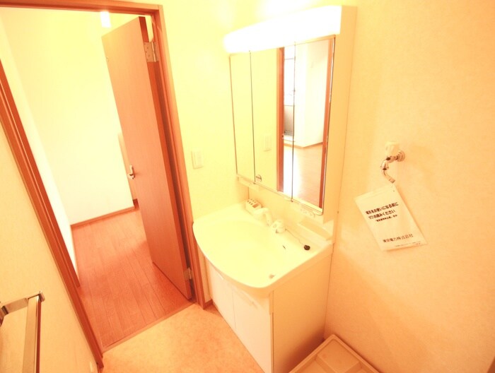 物件内観写真10　(洗面)