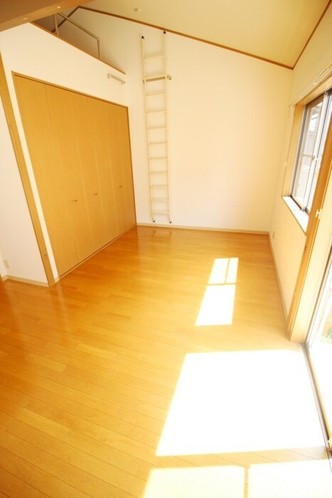 物件内観写真16　(廊下)