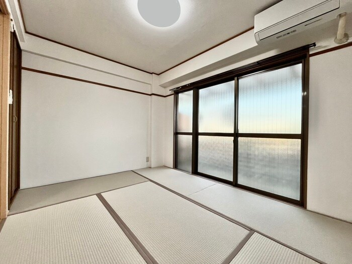 物件内観写真8　(居室)