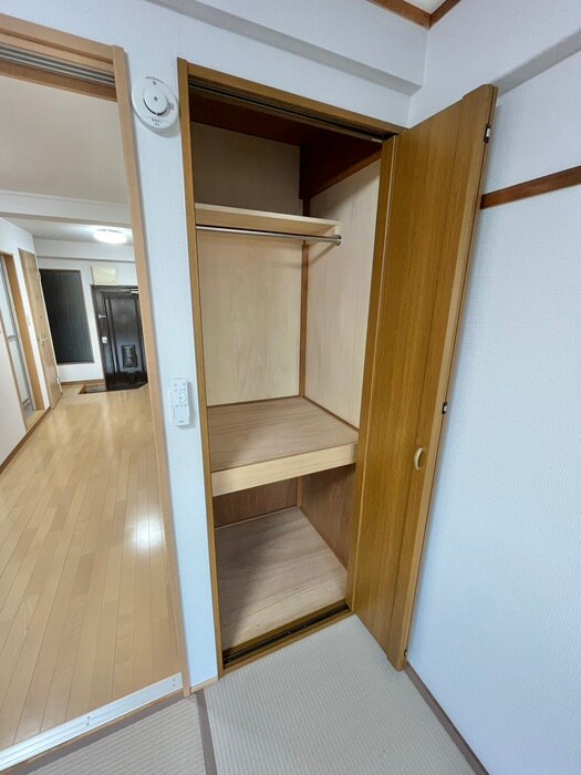 物件内観写真10　(収納)