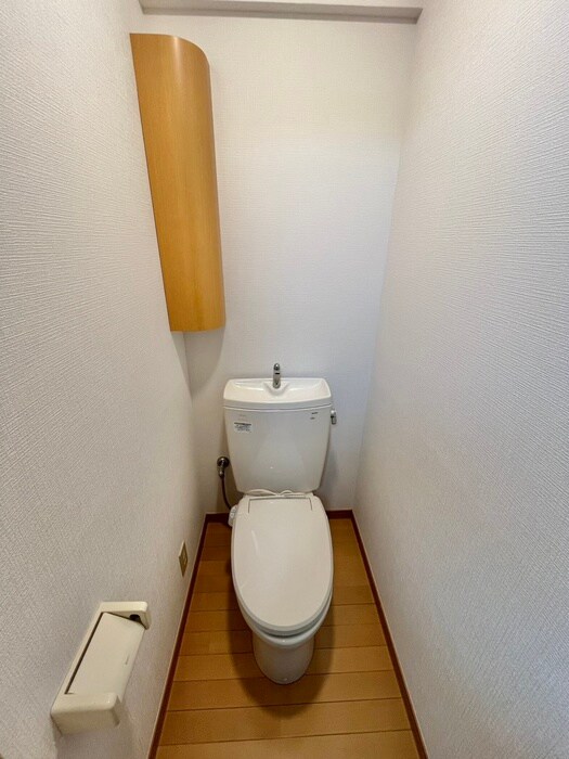 物件内観写真16　(トイレ)