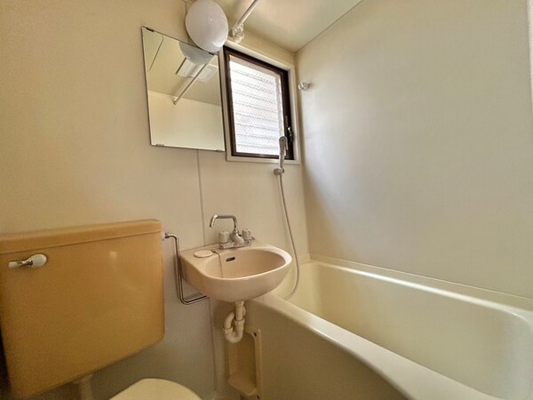 バス／シャワールーム等