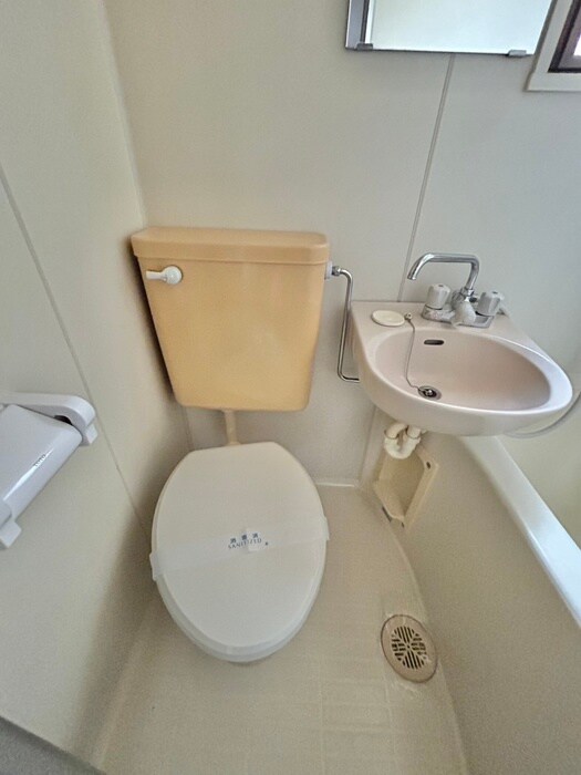 物件内観写真10　(トイレ)