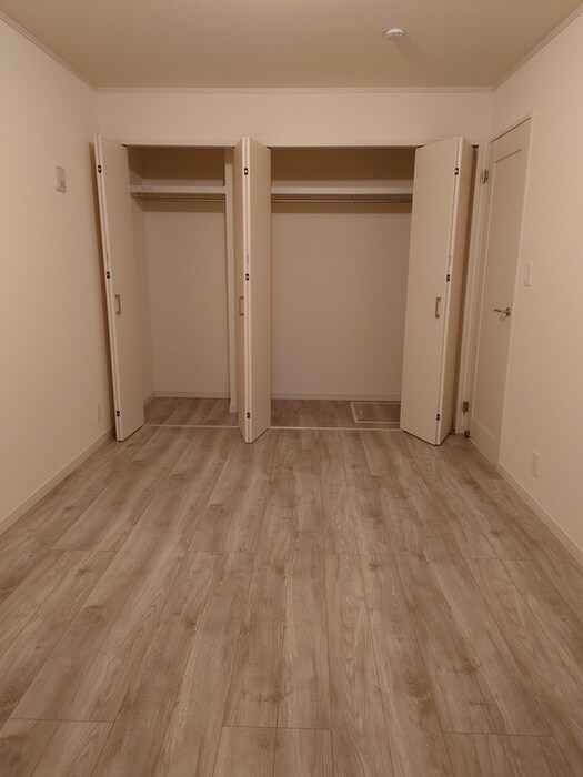 物件内観写真11　(収納)