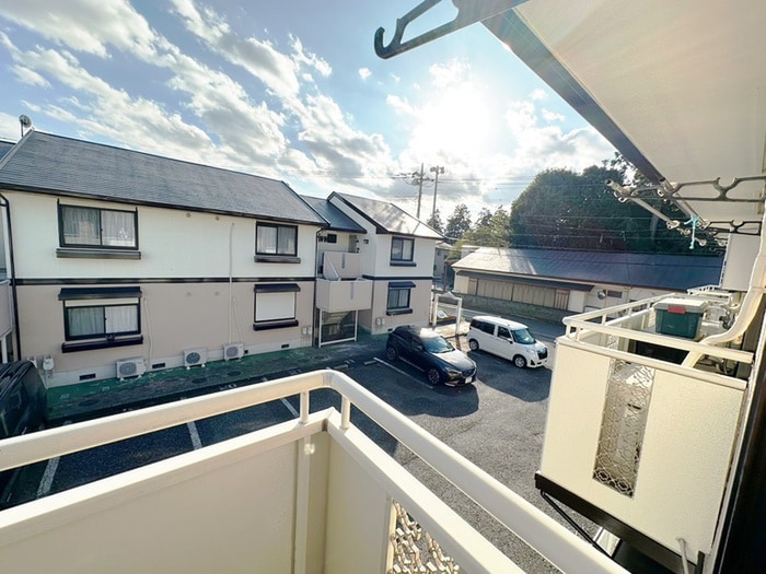 物件内観写真10　(室内からの展望)