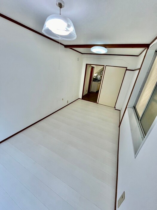 物件内観写真14　(居室)