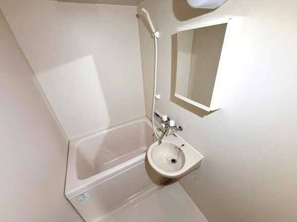 バス／シャワールーム等