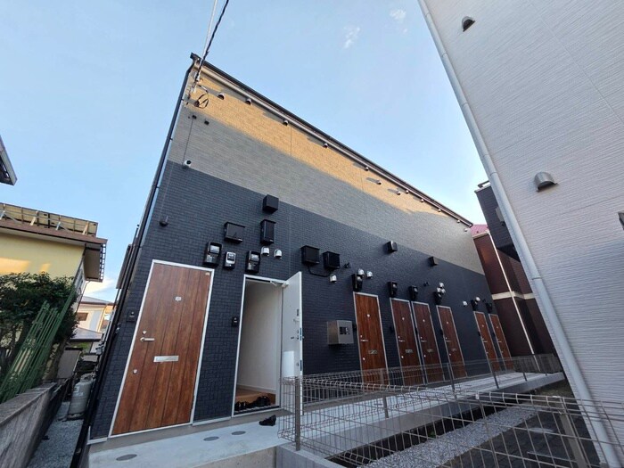 物件外観写真1　(外観写真)