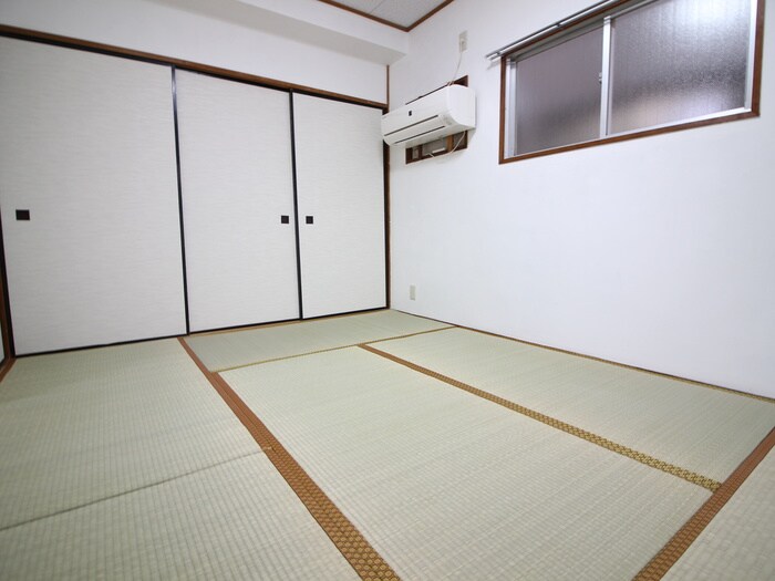 物件内観写真5　(居室)