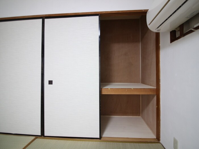 物件内観写真7　(収納)