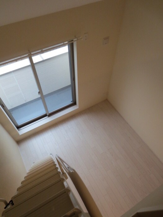 物件内観写真8　(居室)