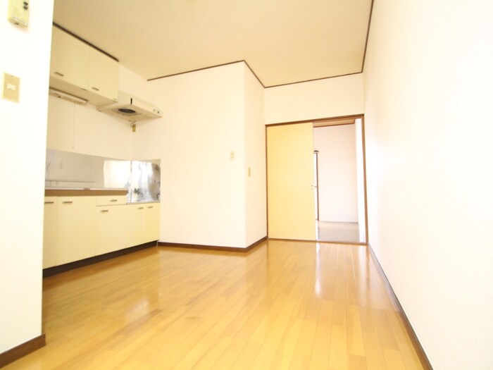 物件内観写真7　(居室)