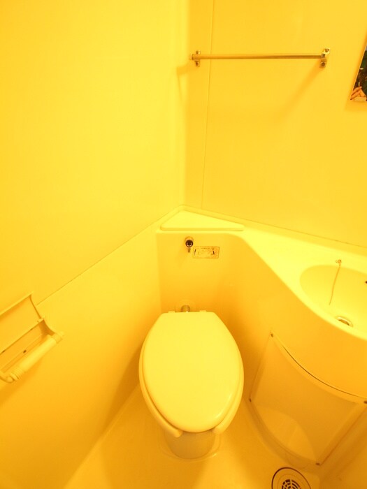 物件内観写真12　(トイレ)