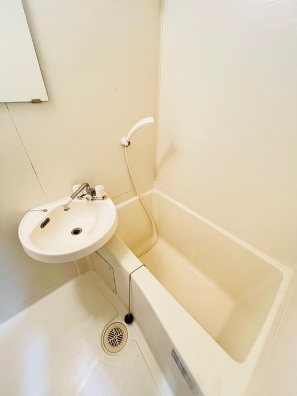 バス／シャワールーム等