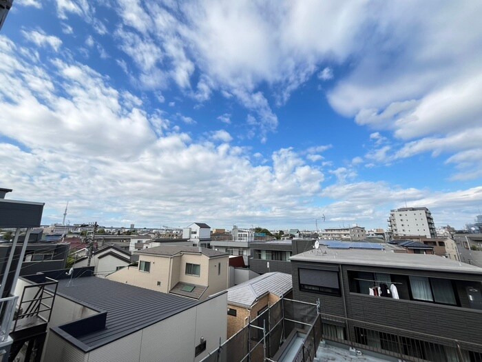 物件内観写真19　(室内からの展望)