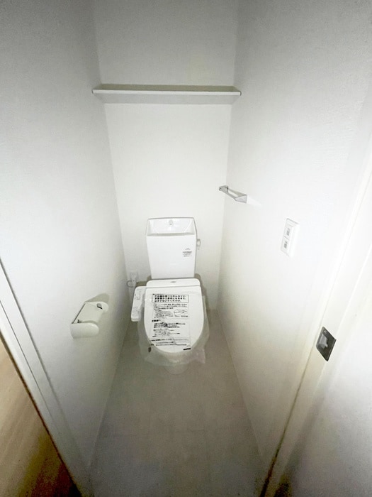 物件内観写真13　(トイレ)