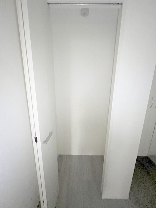 物件内観写真16　(収納)