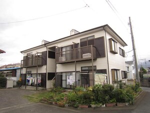 シャトレ－・アキ外観写真