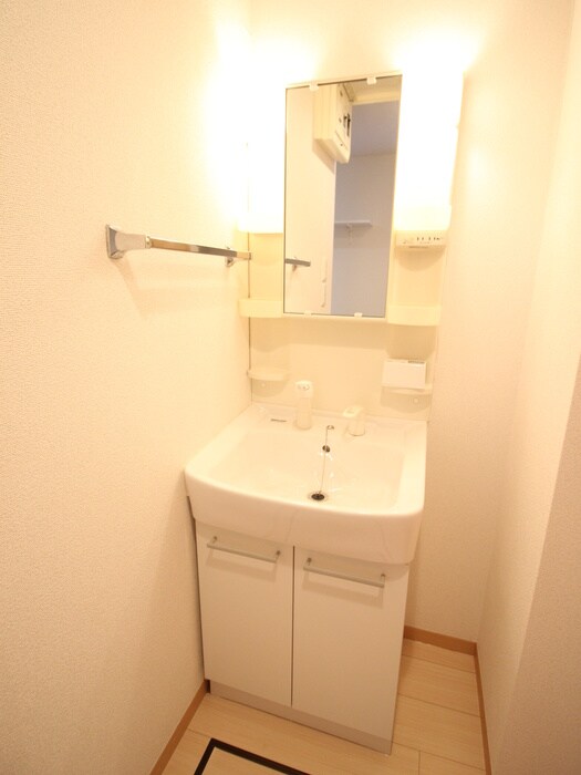 物件内観写真14　(洗面)