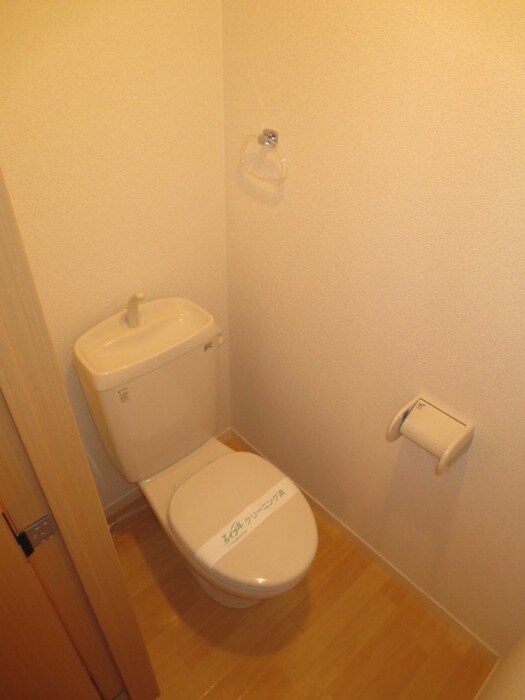 物件内観写真16　(トイレ)