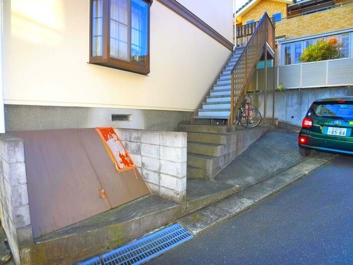 物件外観写真6　(建物設備)