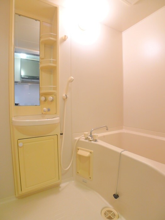 物件内観写真12　(バス／シャワールーム等)