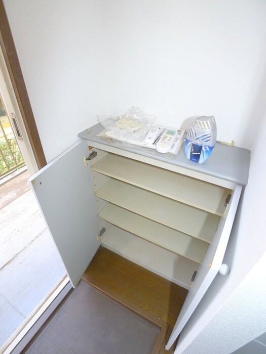 物件内観写真20　(靴箱)