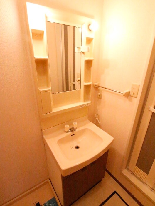 物件内観写真12　(洗面)