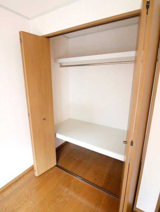 物件内観写真16　(収納)