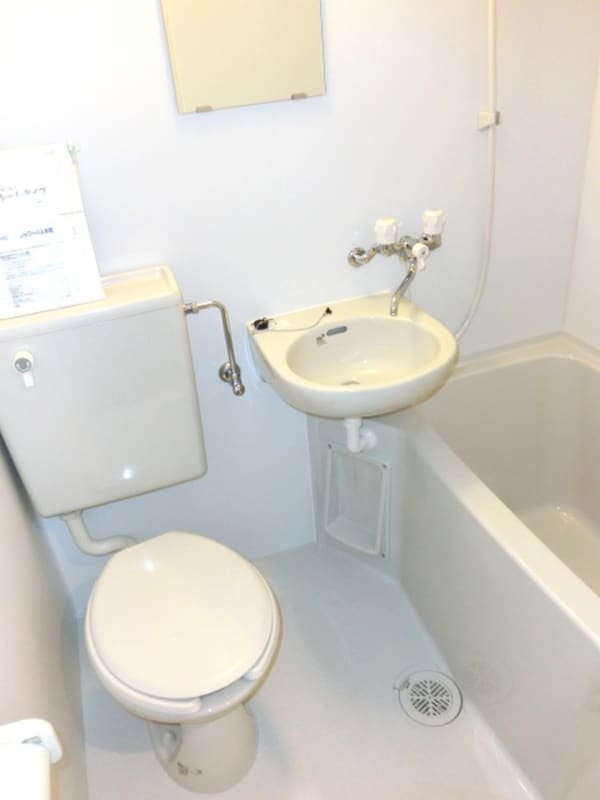 バス／シャワールーム等