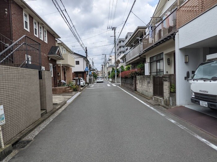 物件外観写真6　(周辺環境)