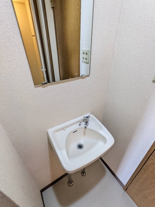 物件内観写真12　(洗面)