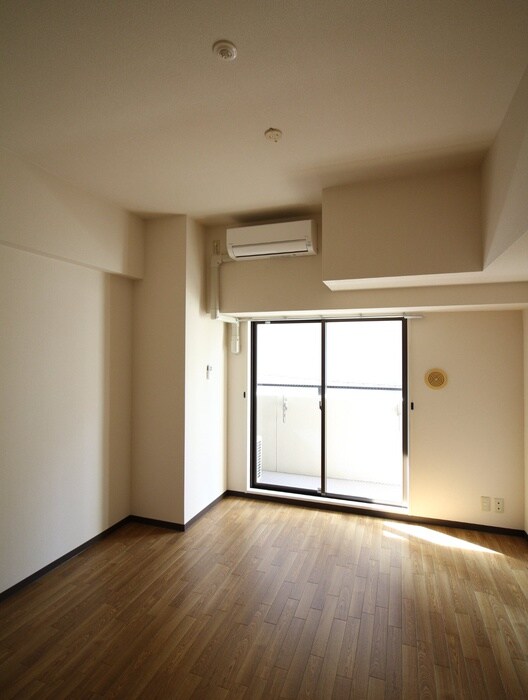 物件内観写真11　(居室)