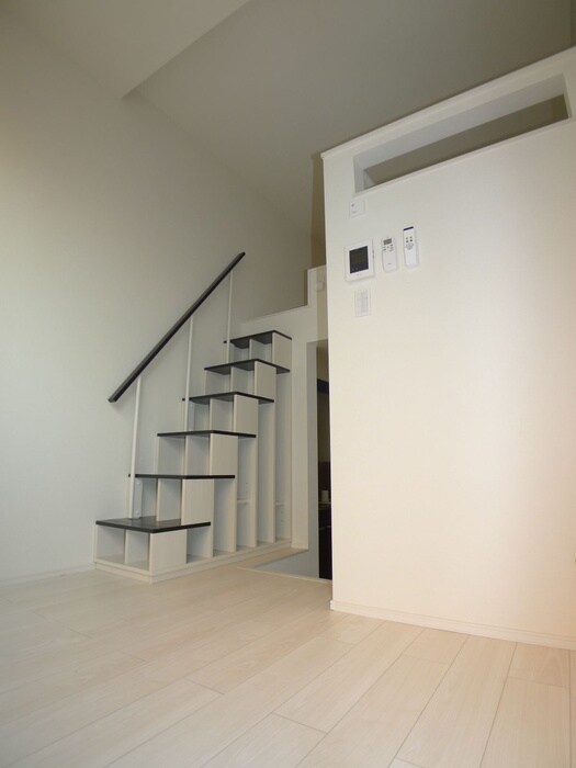 物件内観写真13　(居室)