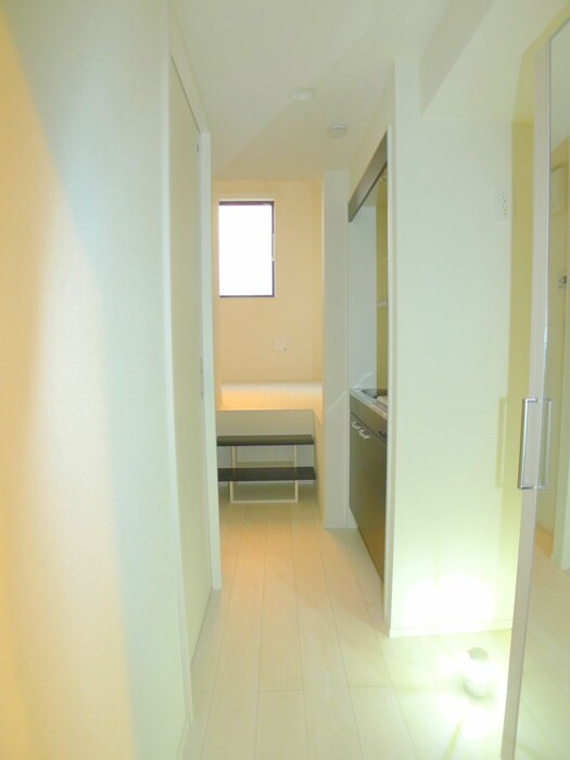 物件内観写真20　(廊下)