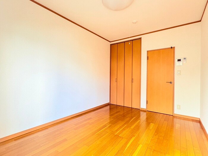 物件内観写真5　(居室)