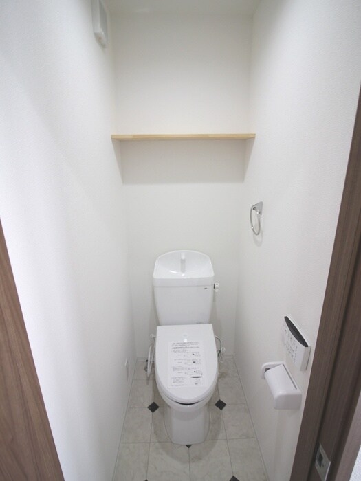 物件内観写真14　(トイレ)