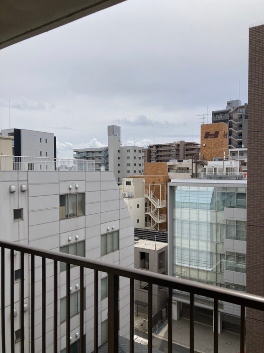 物件内観写真19　(室内からの展望)